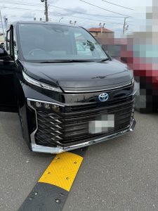神奈川県にて２０２３yトヨタヴォクシーのスマートキーの合鍵の作成・外車、イモビライザーキーもおまかせ下さい