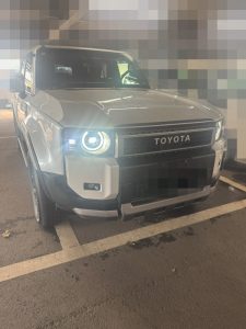 横浜市にて２０２４ｙのトヨタランドクルーザー２５０のスマートキーの鍵作成・登録・外車、イモビライザーキーもおまかせ下さい